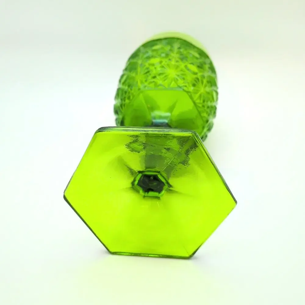 VTG LE Smith Green Daisy and Button Pressed Glass Water Wine Stem Goblet 6.75in